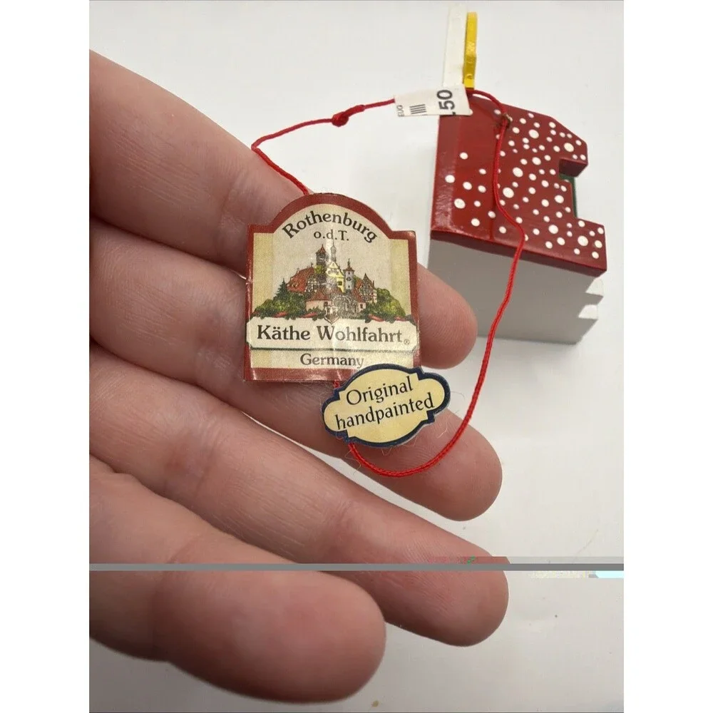 ROTHENBURG KATHE WOHLFAHRT HANDMADE WOODEN GERMAN Nativity CHRISTMAS ORNAMENT